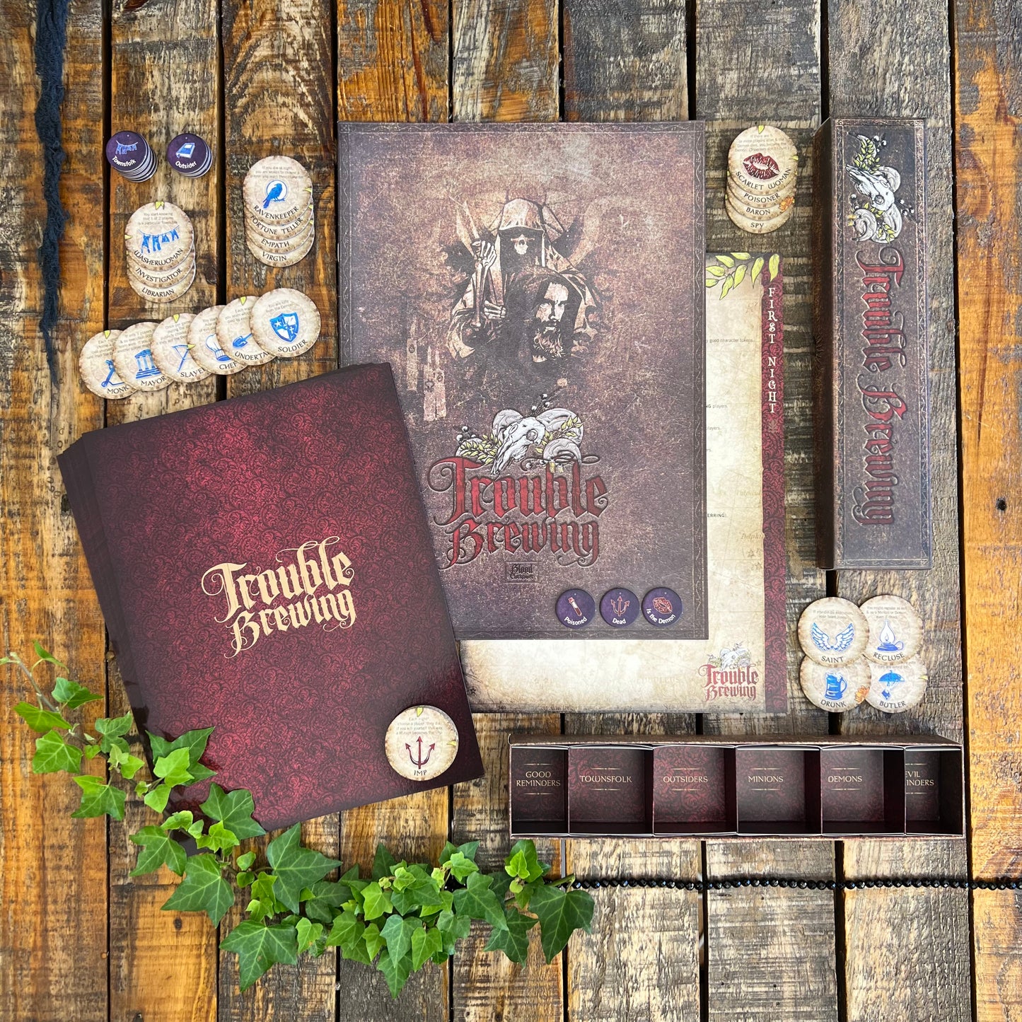 [PRE-ORDER] Blood on the Clocktower, The Game