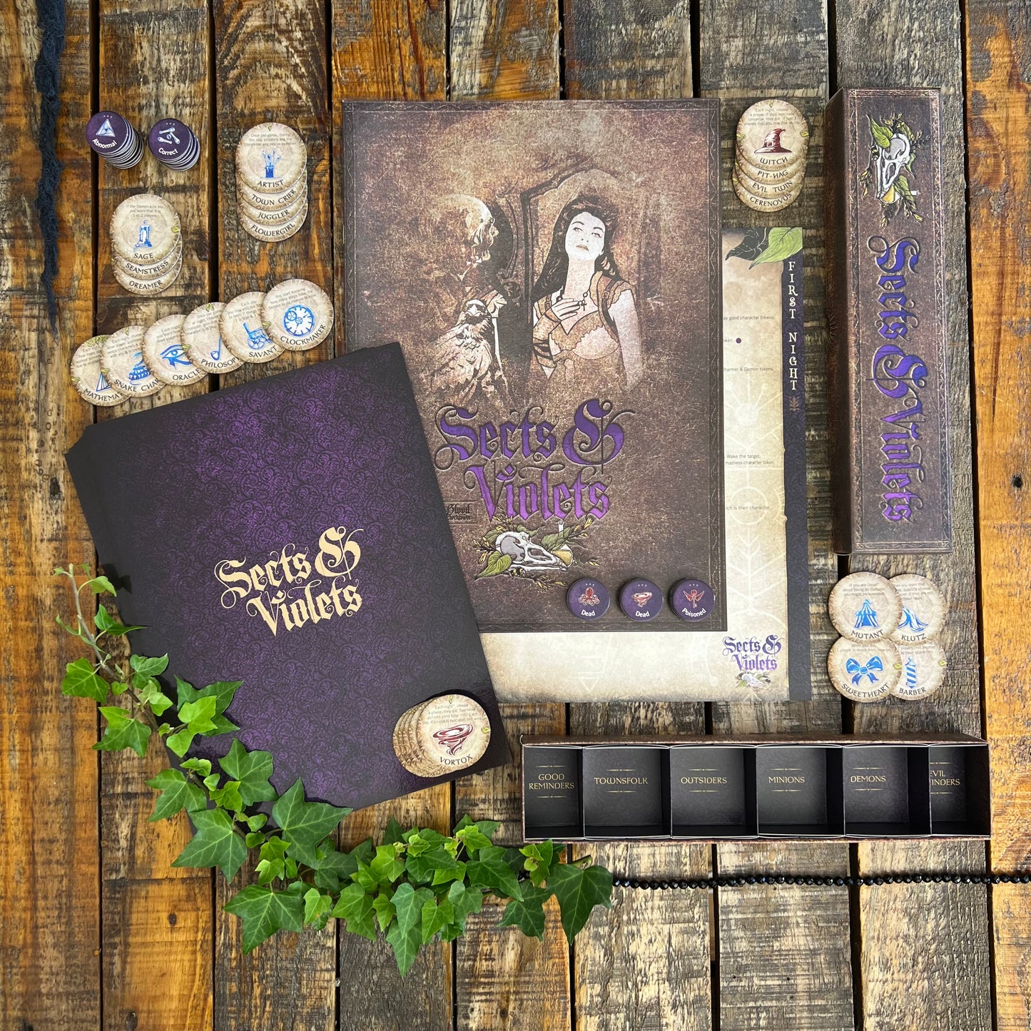 [PRE-ORDER] Blood on the Clocktower, The Game